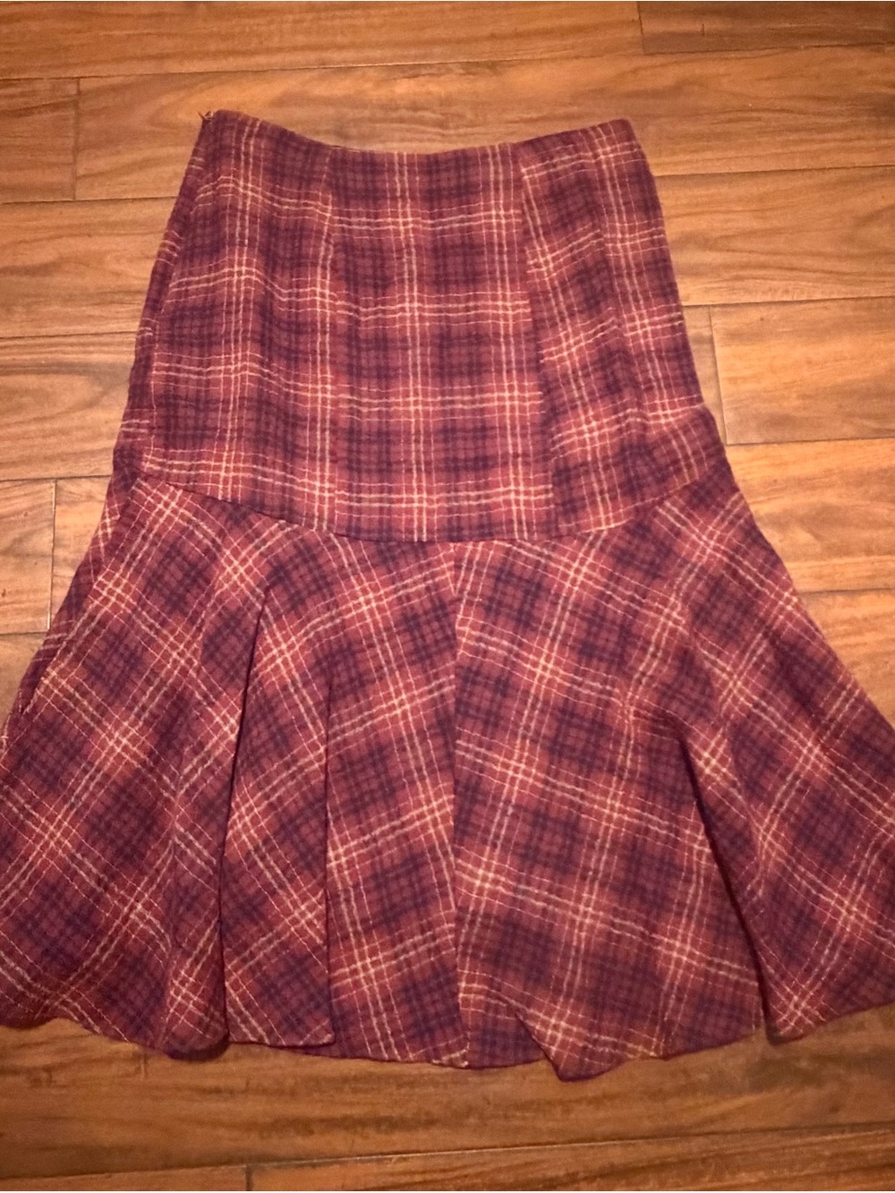 Maeve by Anthropologie Red Plaid Flared Midi Skirt wool, rayon blend sizes 8 - Picture 10 of 13